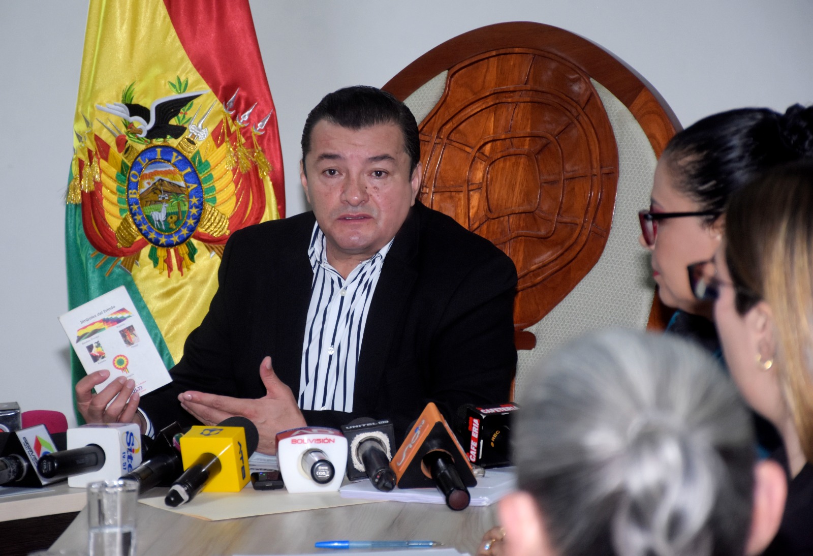 Alcalde cruceño expresa su desacuerdo con referéndum propuesto por Arce y pide medidas económicas concretas