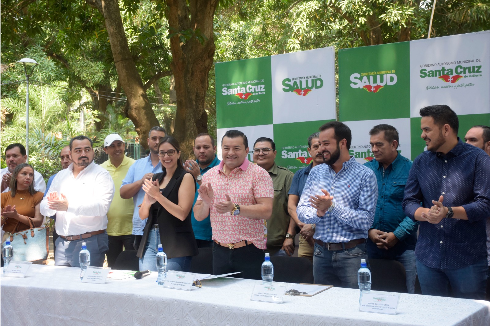 Santa Cruz de la Sierra transforma la atención médica: cuatro hospitales móviles llevarán salud gratuita a los barrios más vulnerables